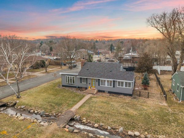 206 2nd Street N, Bayport, MN 55003