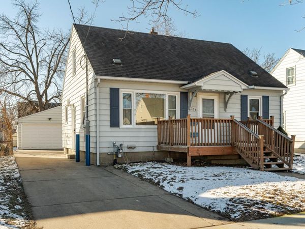 114 10 1/4 Street SE, Rochester, MN 55904