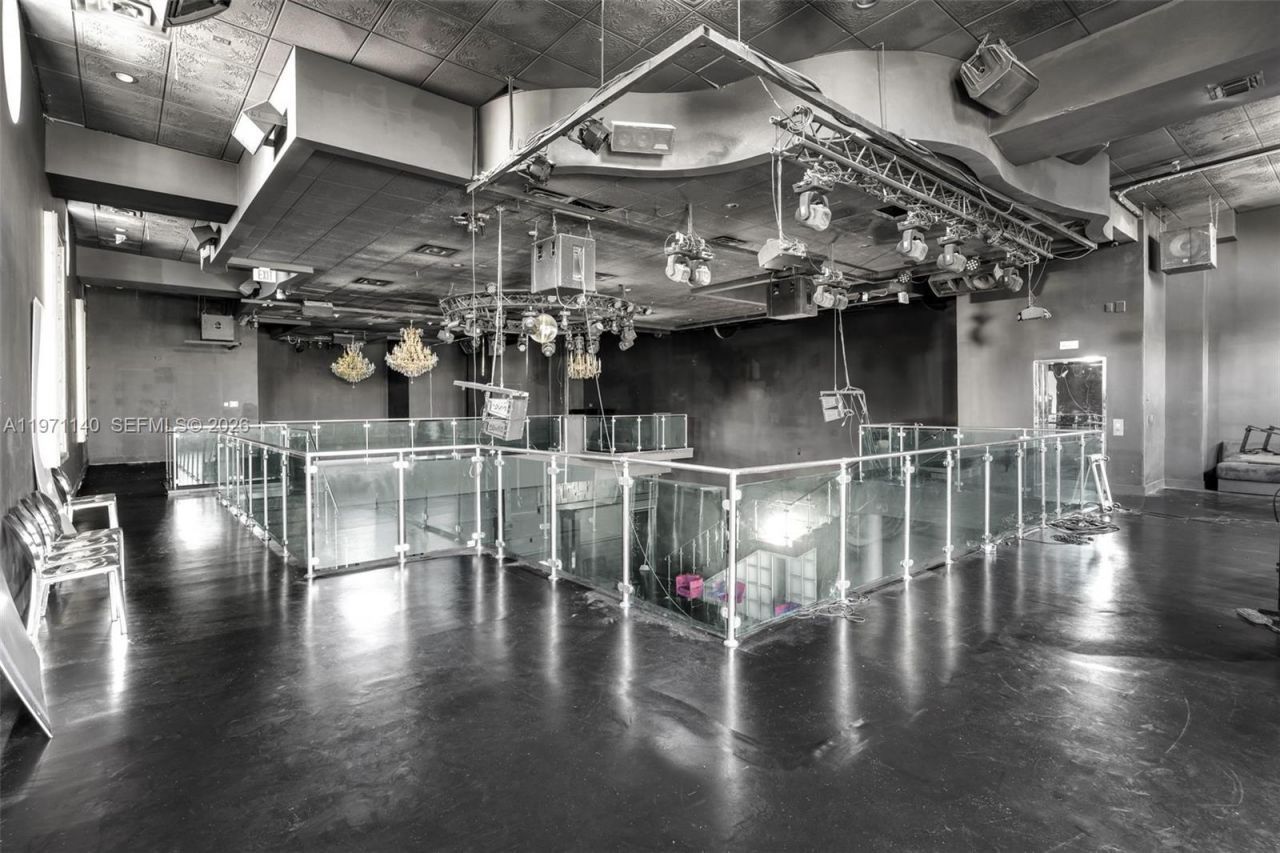 3138 Coral Way, Miami, FL 33145 Photo