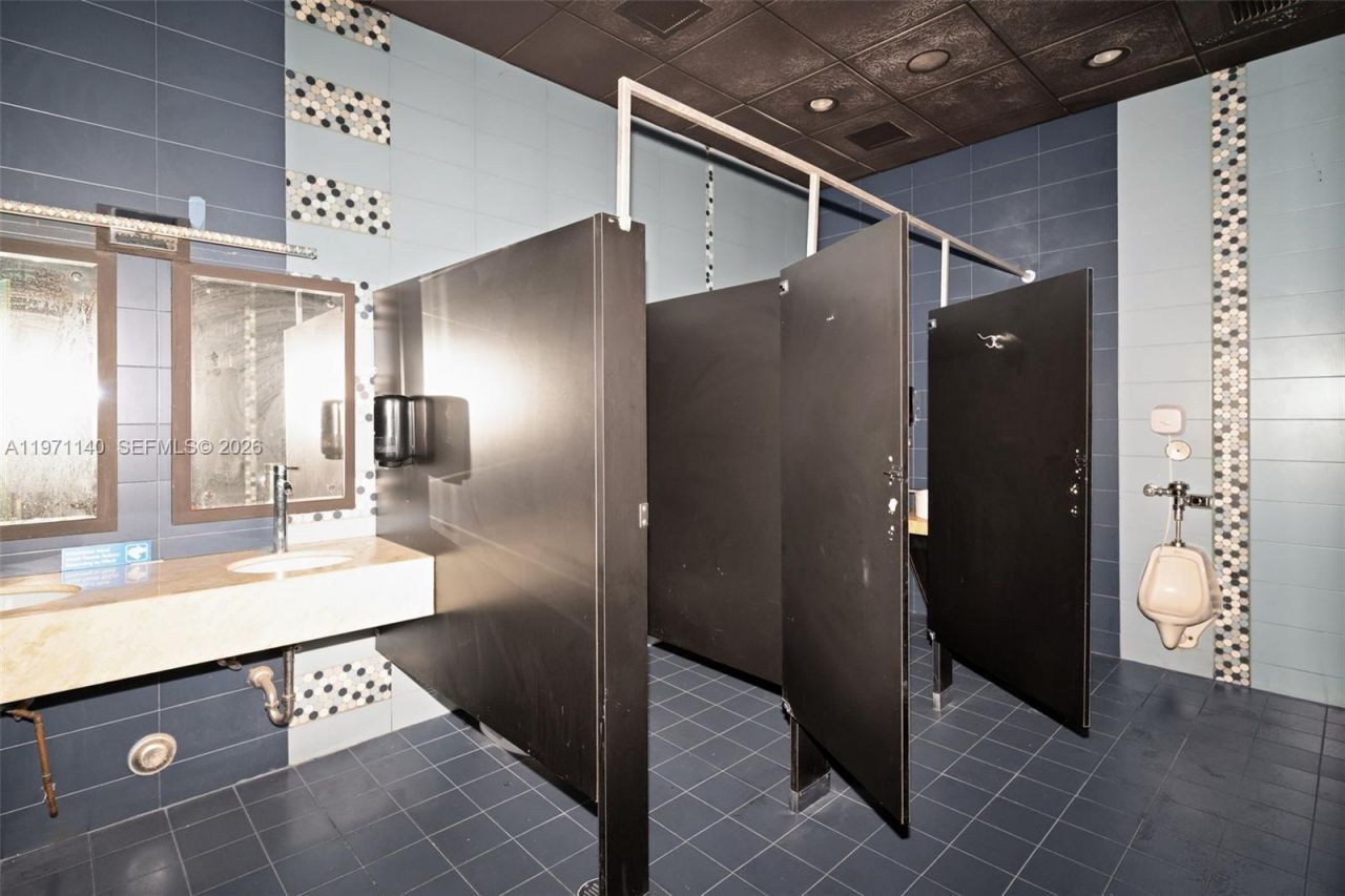 3138 Coral Way, Miami, FL 33145 Photo