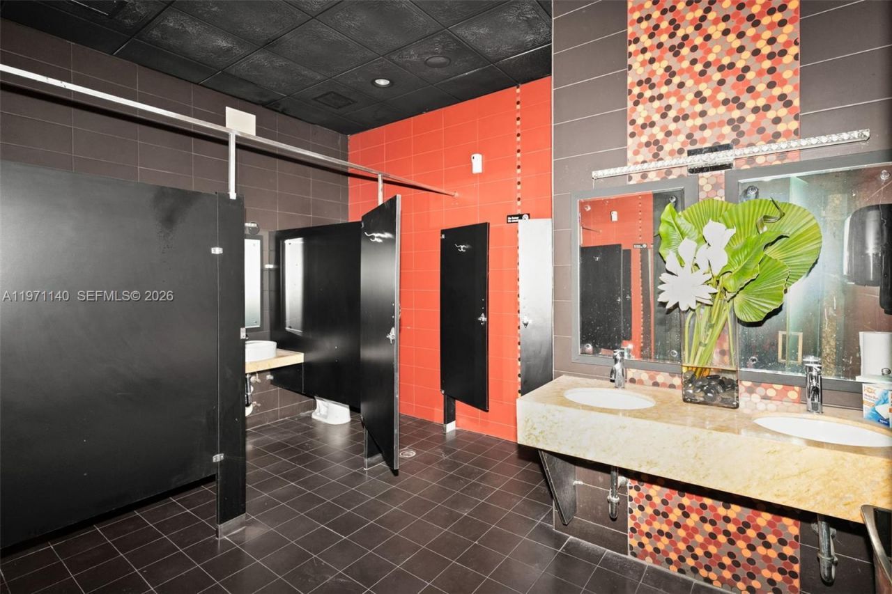 3138 Coral Way, Miami, FL 33145 Photo