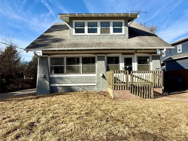 1300 46th Street, Des Moines, IA 50311