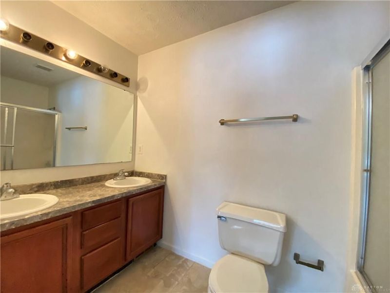 6939 Crossbrook Drive, Dayton, OH 45459 Photo 34