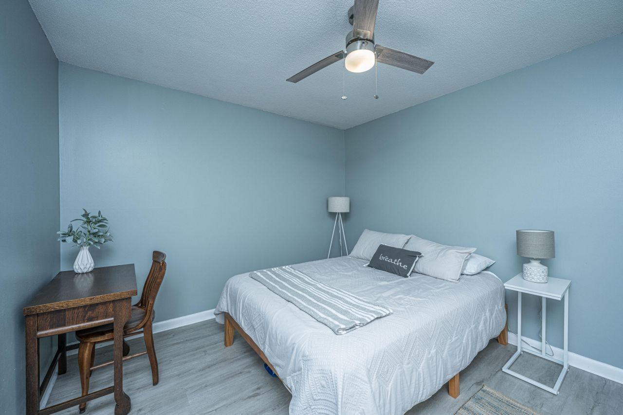 650 Cornell Street Photo 13