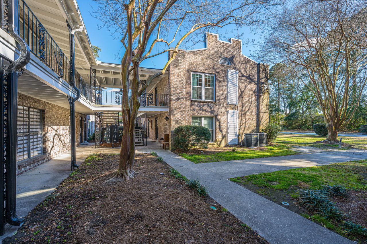 650 Cornell Street Photo 19