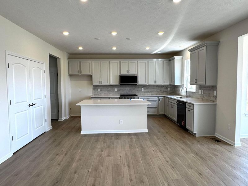 5683 Peavey Street, Unit Lot 7185, Powell, OH 43065 Photo 5