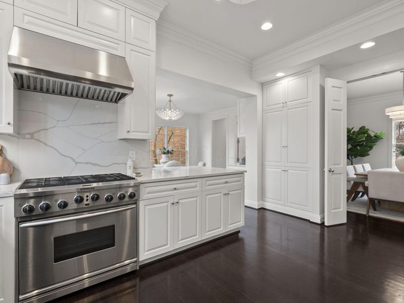 6940 Clivdon Mews, New Albany, OH 43054 Photo 14