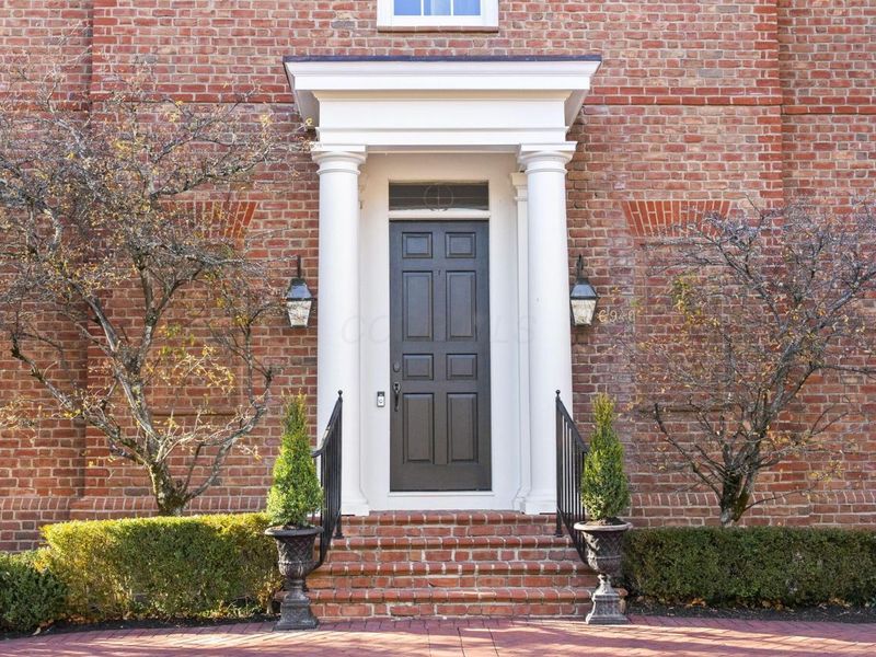 6940 Clivdon Mews, New Albany, OH 43054 Photo 4