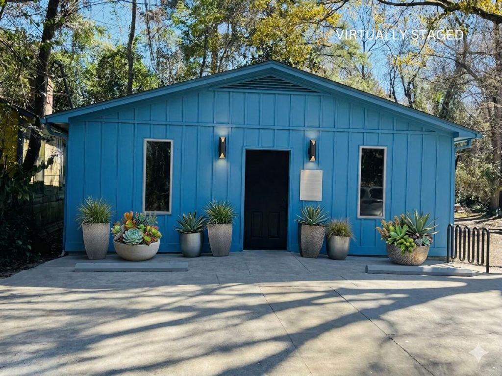 100 Newell Street Photo 10