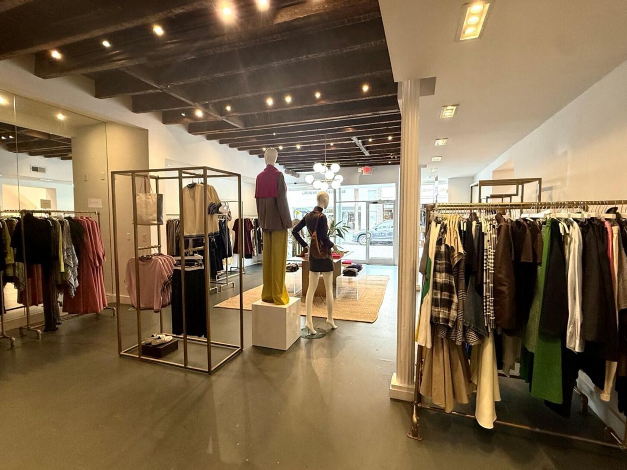 312 King Street Photo 11