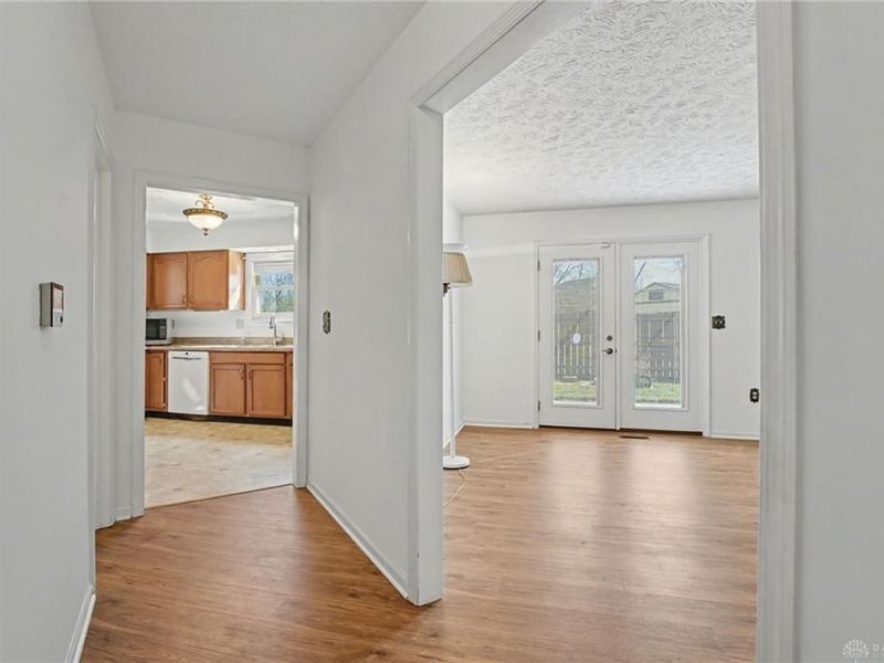 7580 Turtle Creek Drive, Dayton, OH 45414 Photo 13