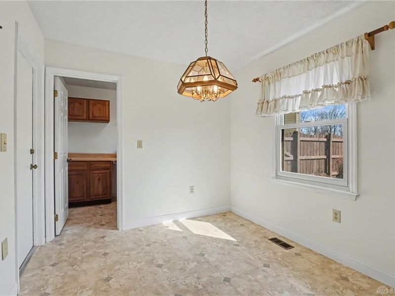 7580 Turtle Creek Drive, Dayton, OH 45414 Photo 23