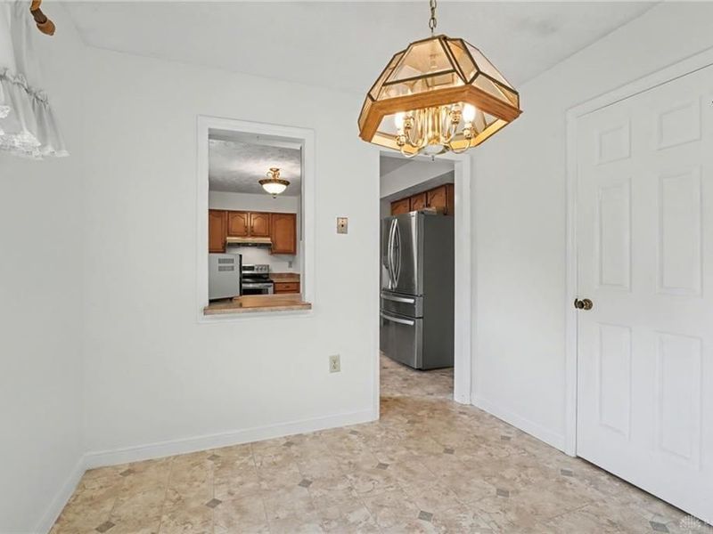 7580 Turtle Creek Drive, Dayton, OH 45414 Photo 24