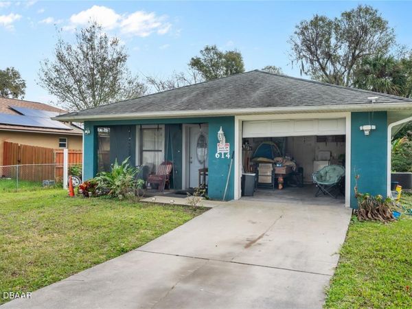 614 Washington Street, New Smyrna Beach, FL 32168