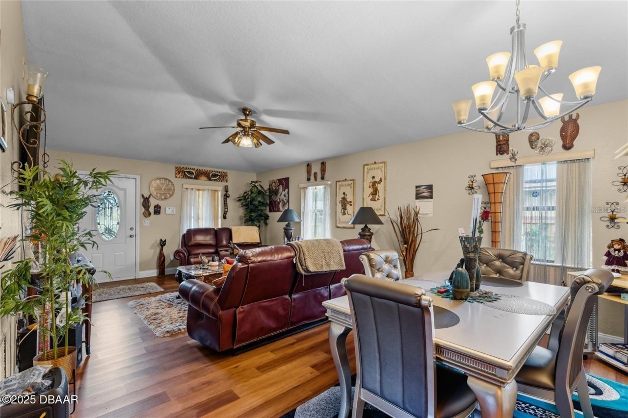 614 Washington Street, New Smyrna Beach, FL 32168 Photo