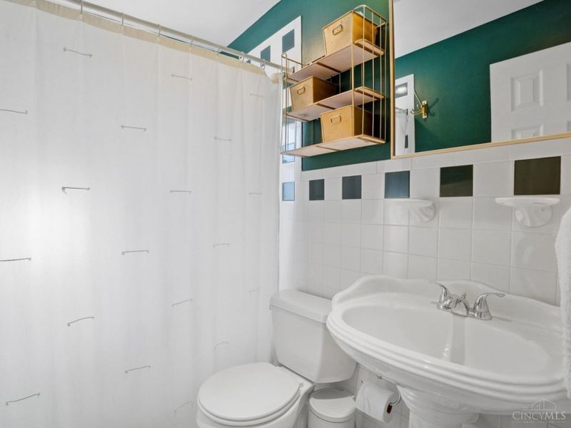 8390 Wexford Avenue, Cincinnati, OH 45236 Photo 17