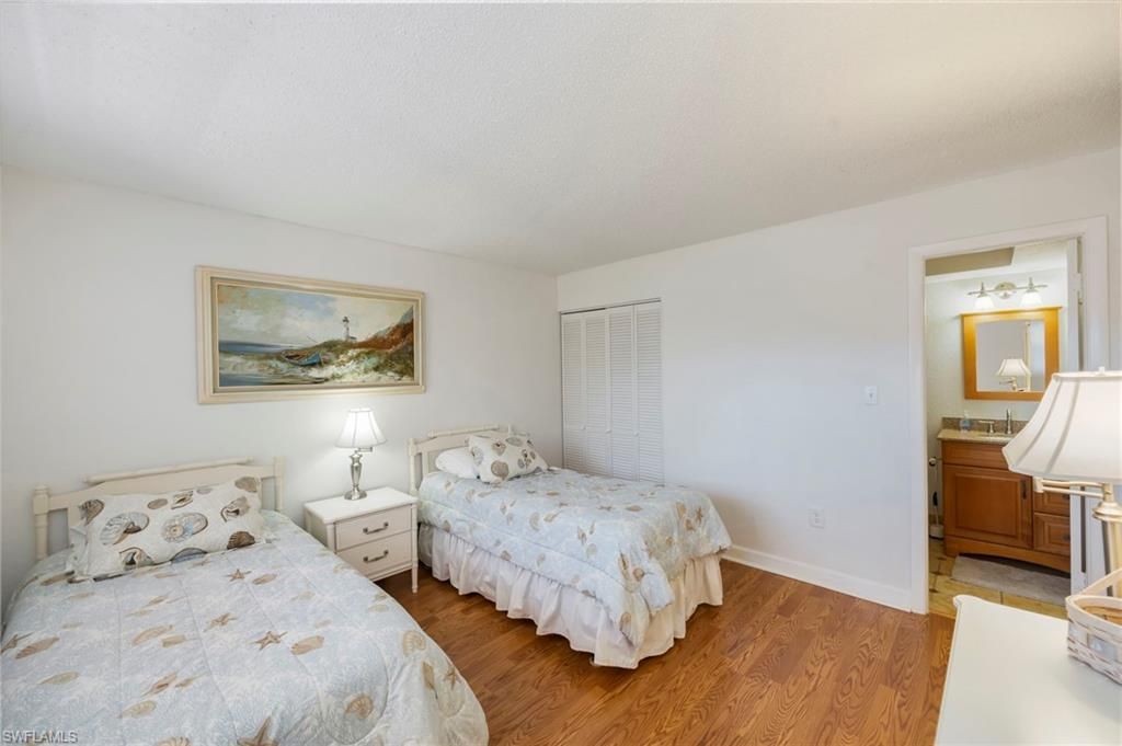180 Turtle Lake Ct, Unit 211, Naples, FL 34105 Photo