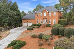 204 Woodlands W  photo 4