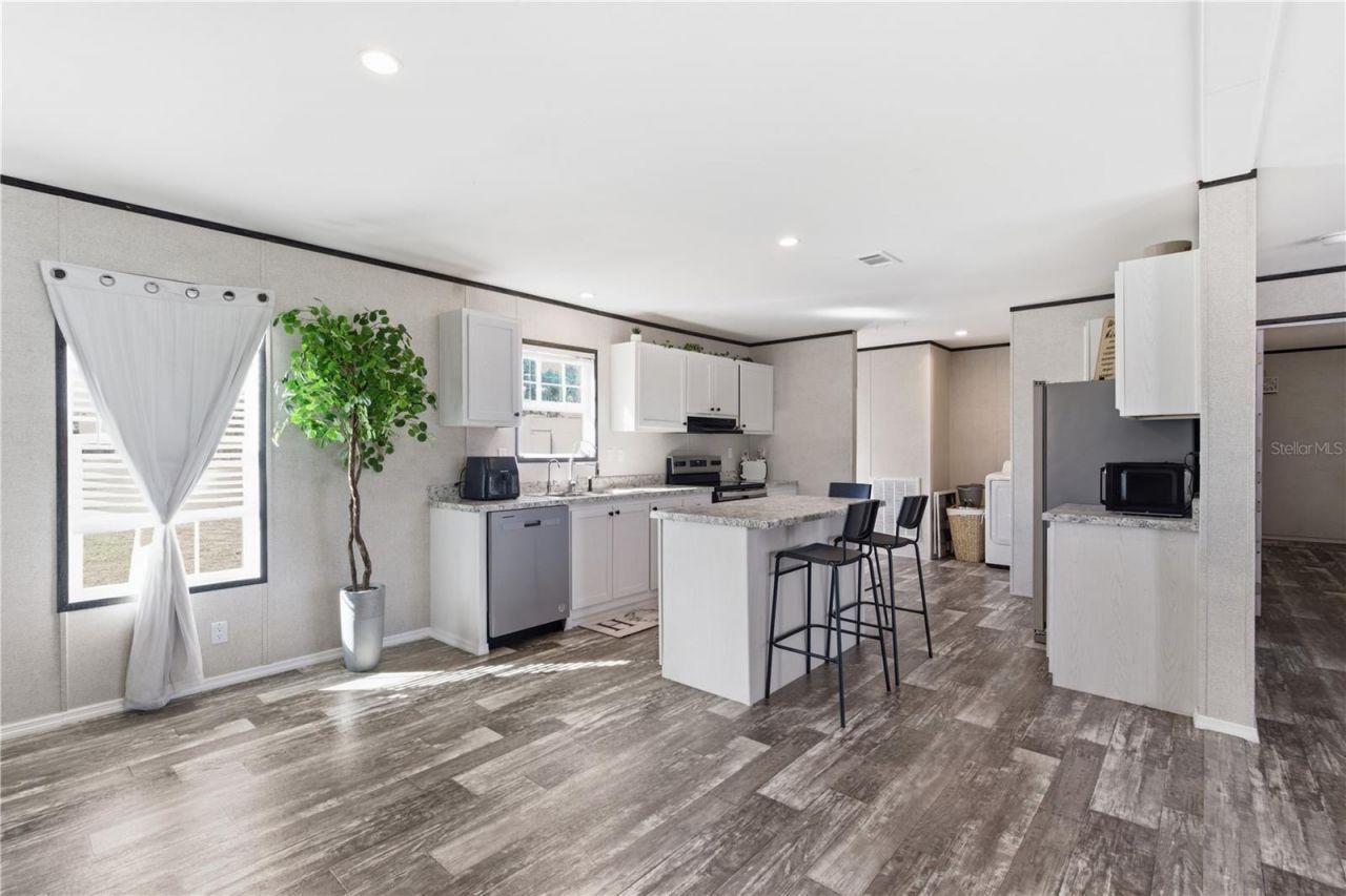 6109 Pinetree Drive, Fort Meade, FL 33841 Photo
