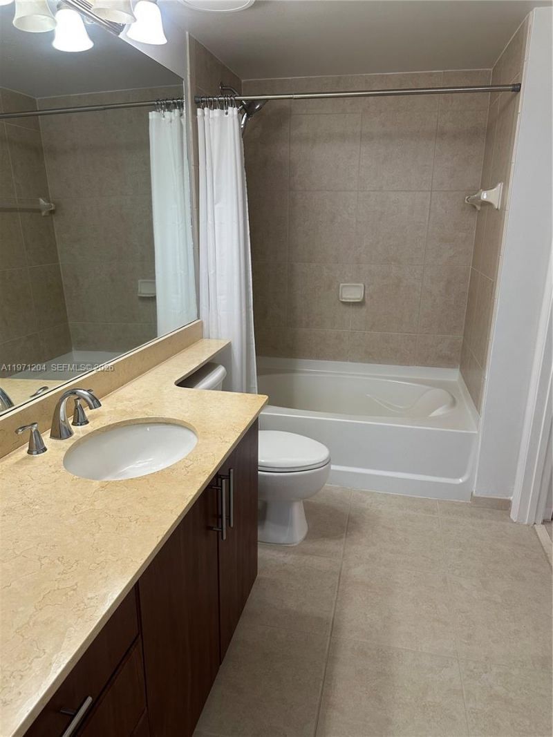 2421 NE 65th St, Unit 508, Fort Lauderdale, FL 33308 Photo