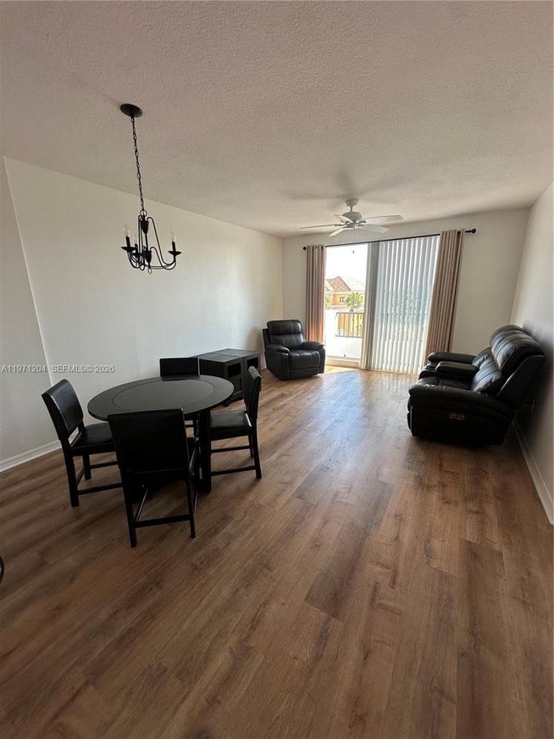 2421 NE 65th St, Unit 508, Fort Lauderdale, FL 33308 Photo