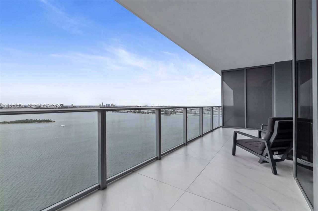 700 NE 24, Unit 2505, Miami, FL 33137 Photo