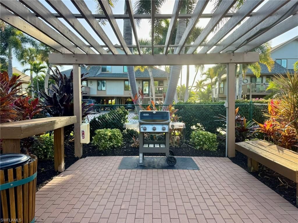 1126 Harbour Cottage Ct, Sanibel, FL 33957 Photo