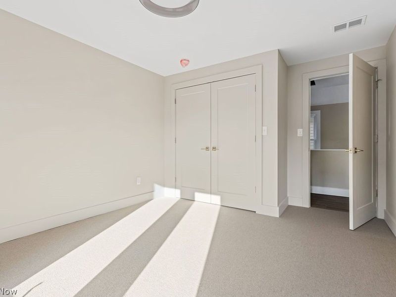 7427 Herman Avenue, Cleveland, OH 44102 Photo 36