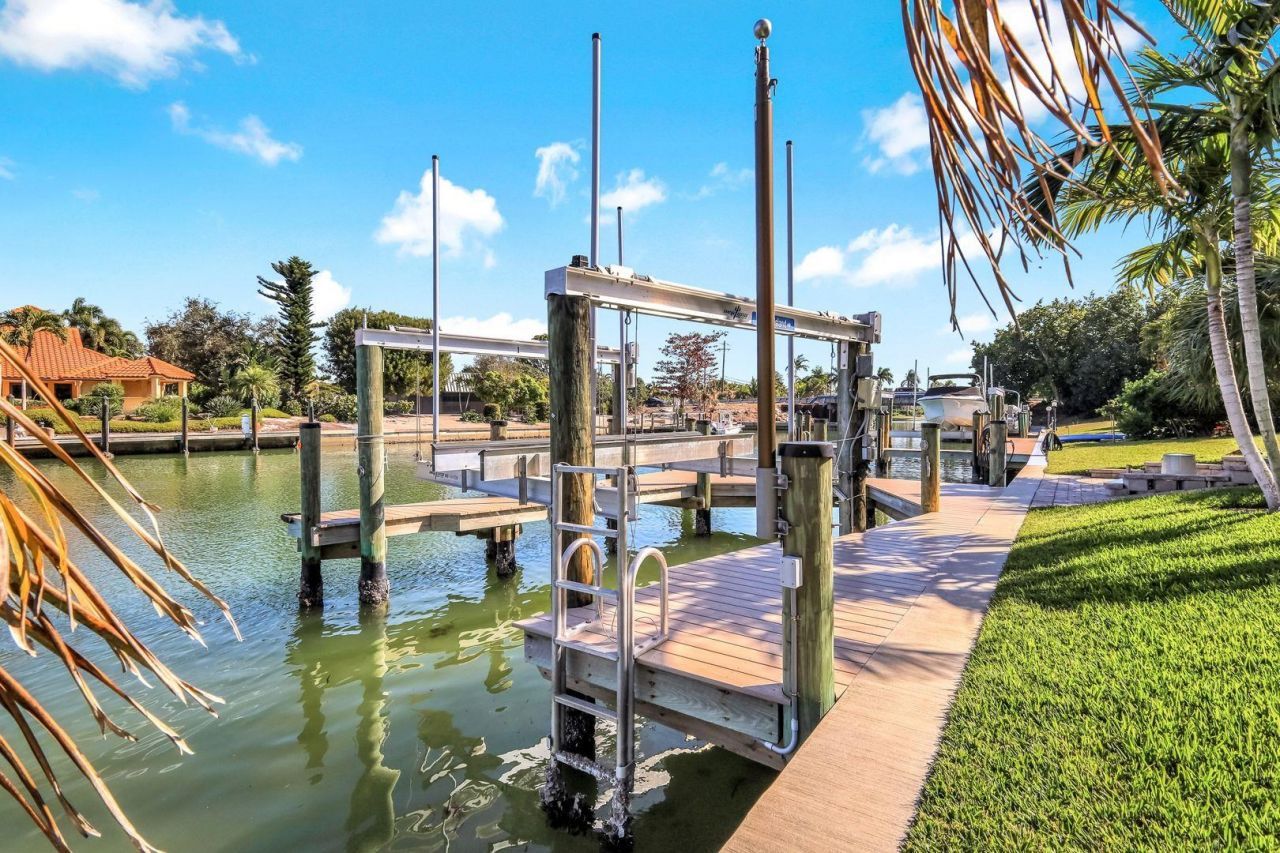 1126 Harbour Cottage Ct, Sanibel, FL 33957 Photo