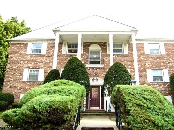 37 Hill St B8, Morristown, NJ 07960