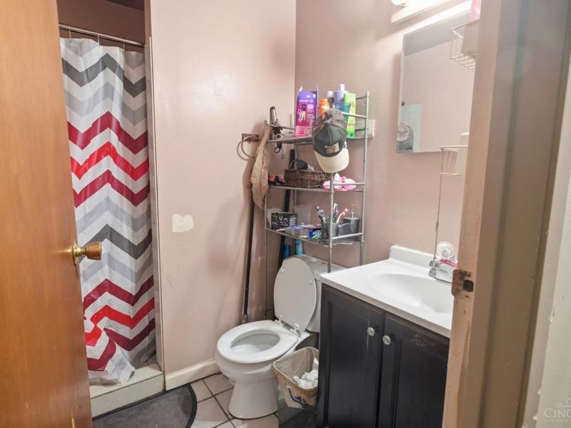 298 Kinsman Court, Delhi Twp, OH 45238 Photo 8