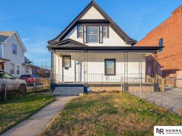 2420 Ames Avenue, Omaha, NE 68111