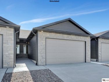 8830 Bristlecone Drive, Lincoln, NE 68526