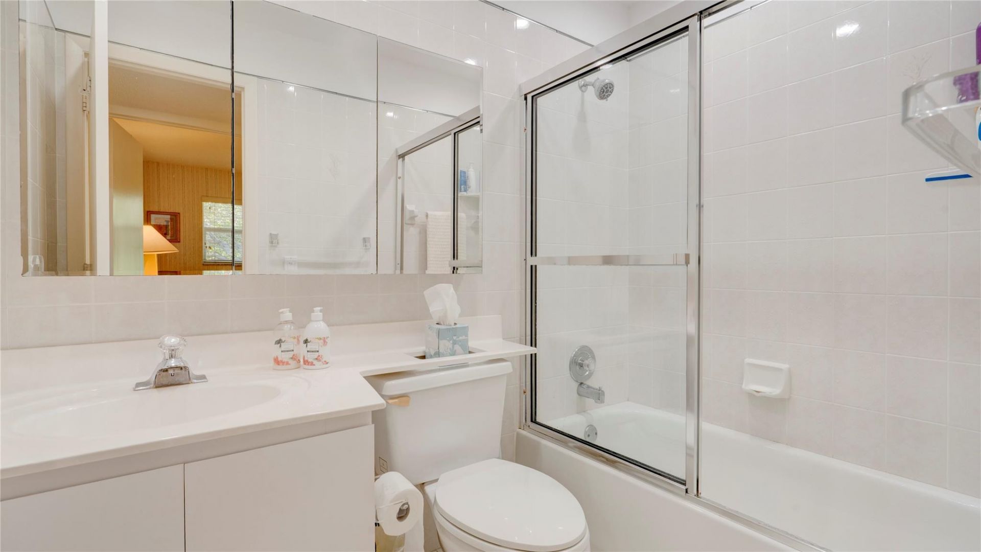 1501 S Ocean Boulevard, Unit 325, Lauderdale by the Sea, FL 33062 Photo