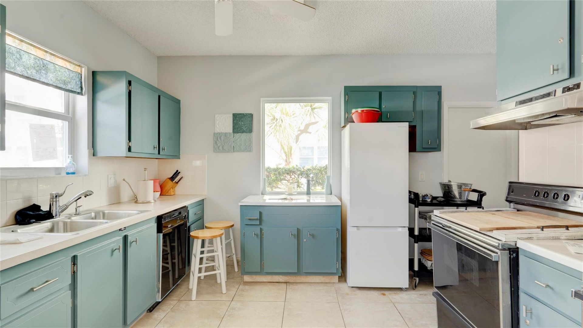 1501 S Ocean Boulevard, Unit 325, Lauderdale by the Sea, FL 33062 Photo