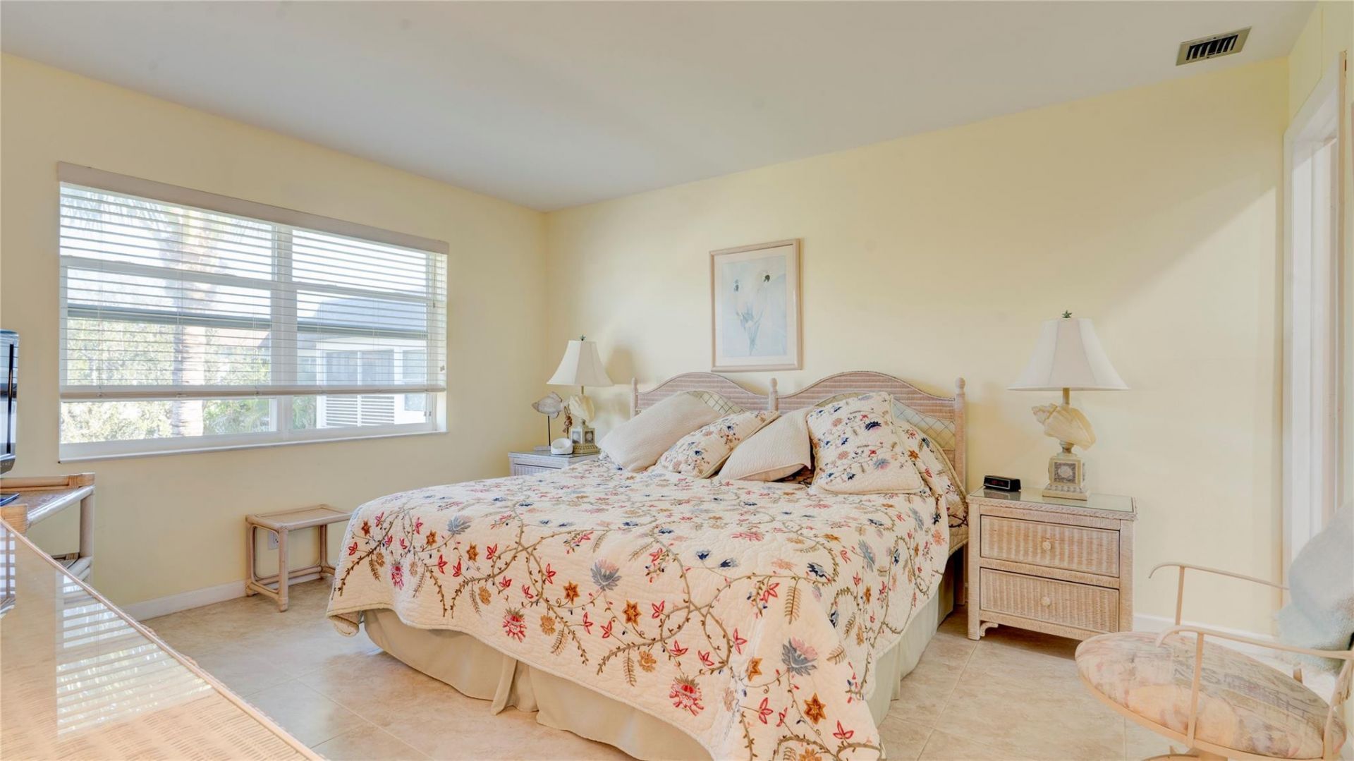 1501 S Ocean Boulevard, Unit 325, Lauderdale by the Sea, FL 33062 Photo