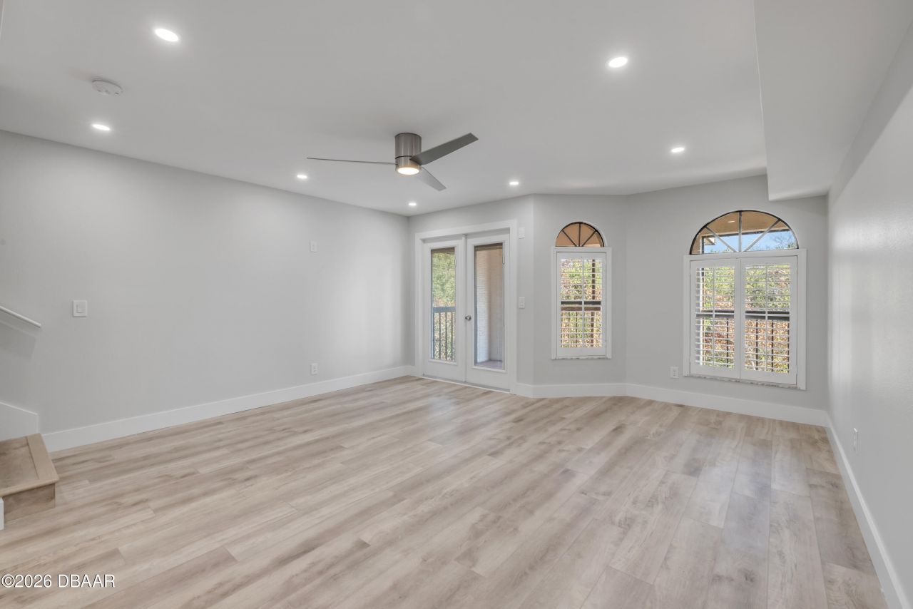 135 Marina Bay Drive, New Smyrna Beach, FL 32169 Photo