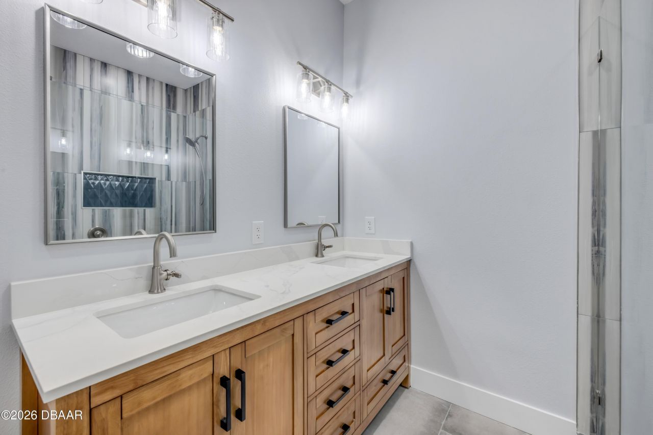 135 Marina Bay Drive, New Smyrna Beach, FL 32169 Photo