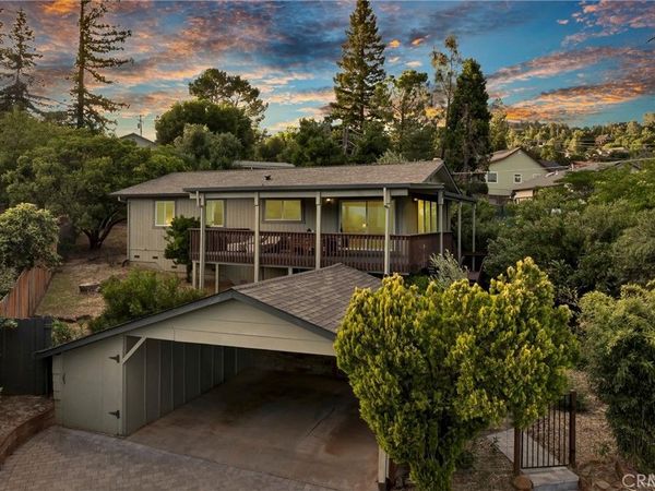 18528 North Shore Drive, Hidden Valley Lake, CA 95467