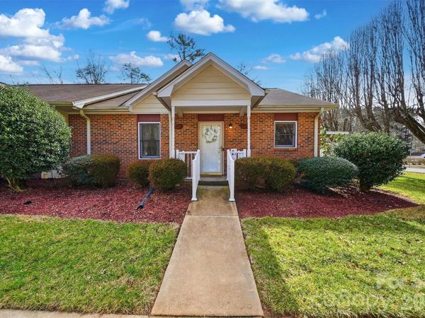 605 8th Avenue SW, Unit A1, Conover, NC 28613