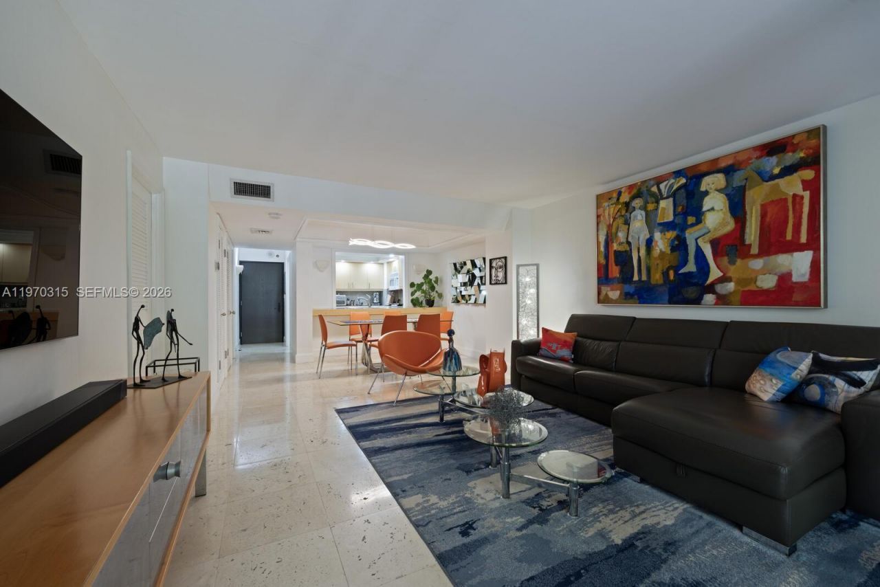 2901 S Bayshore Dr, Unit 2H, Miami, FL 33133 Photo