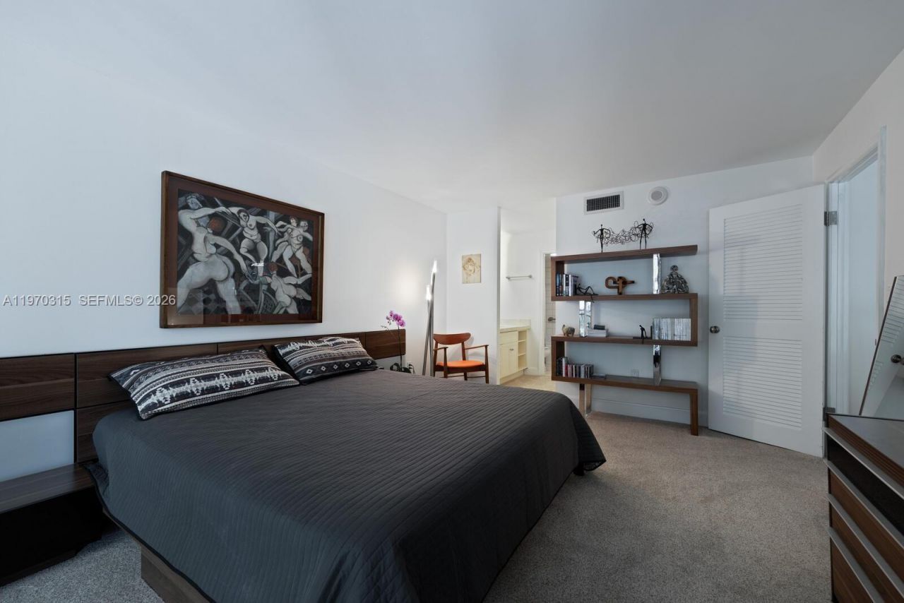 2901 S Bayshore Dr, Unit 2H, Miami, FL 33133 Photo