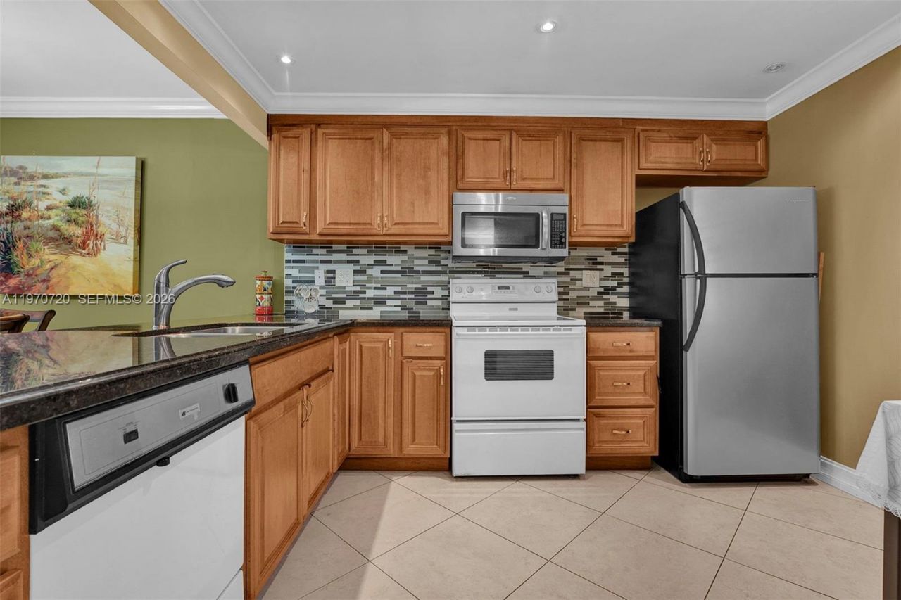 3010 N Course Dr , Unit 310, Pompano Beach, FL 33069 Photo