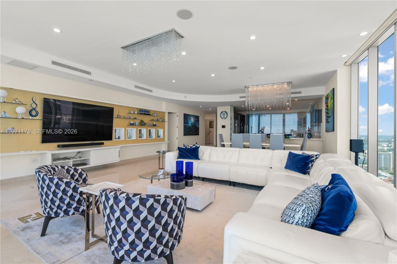 17001 Collins Ave , Unit 4608, Sunny Isles Beach, FL 33160 Photo