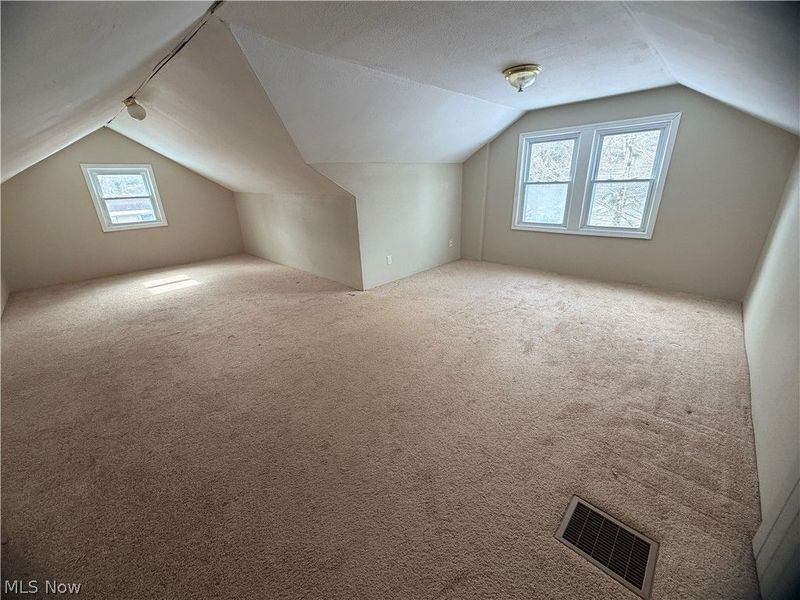 980 W Laclede Avenue, Youngstown, OH 44511 Photo 16