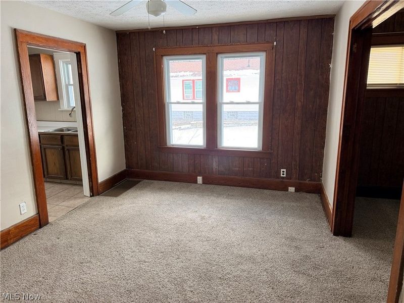 980 W Laclede Avenue, Youngstown, OH 44511 Photo 4