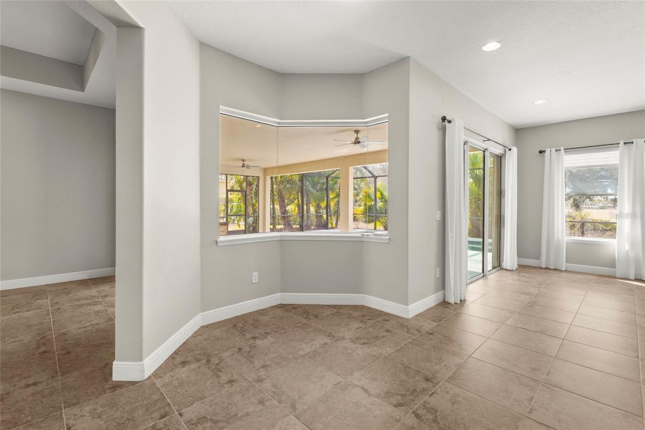 5750 Rock Dove Drive, Sarasota, FL 34241 Photo