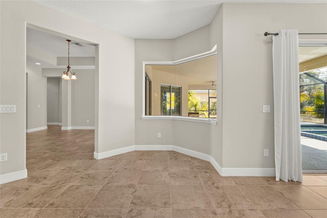 5750 Rock Dove Drive, Sarasota, FL 34241 Photo