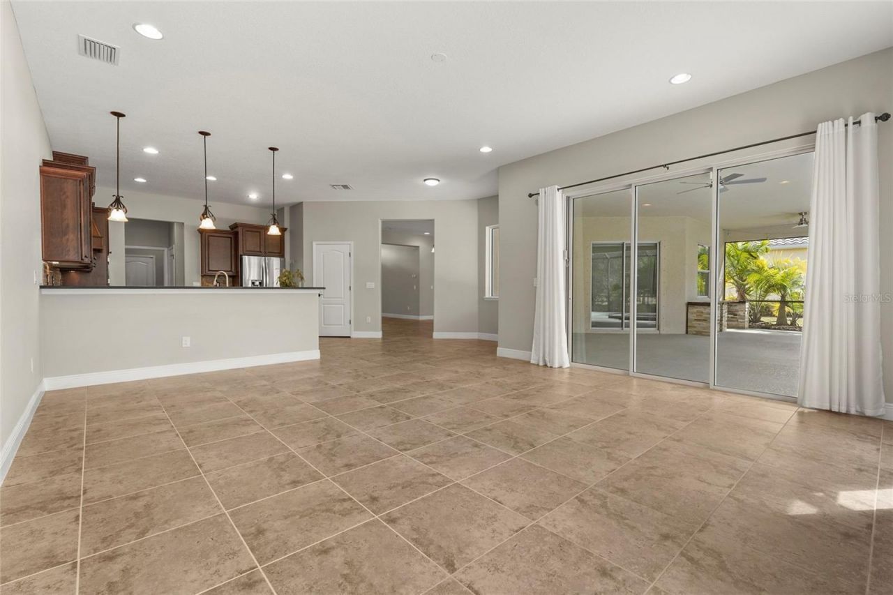 5750 Rock Dove Drive, Sarasota, FL 34241 Photo