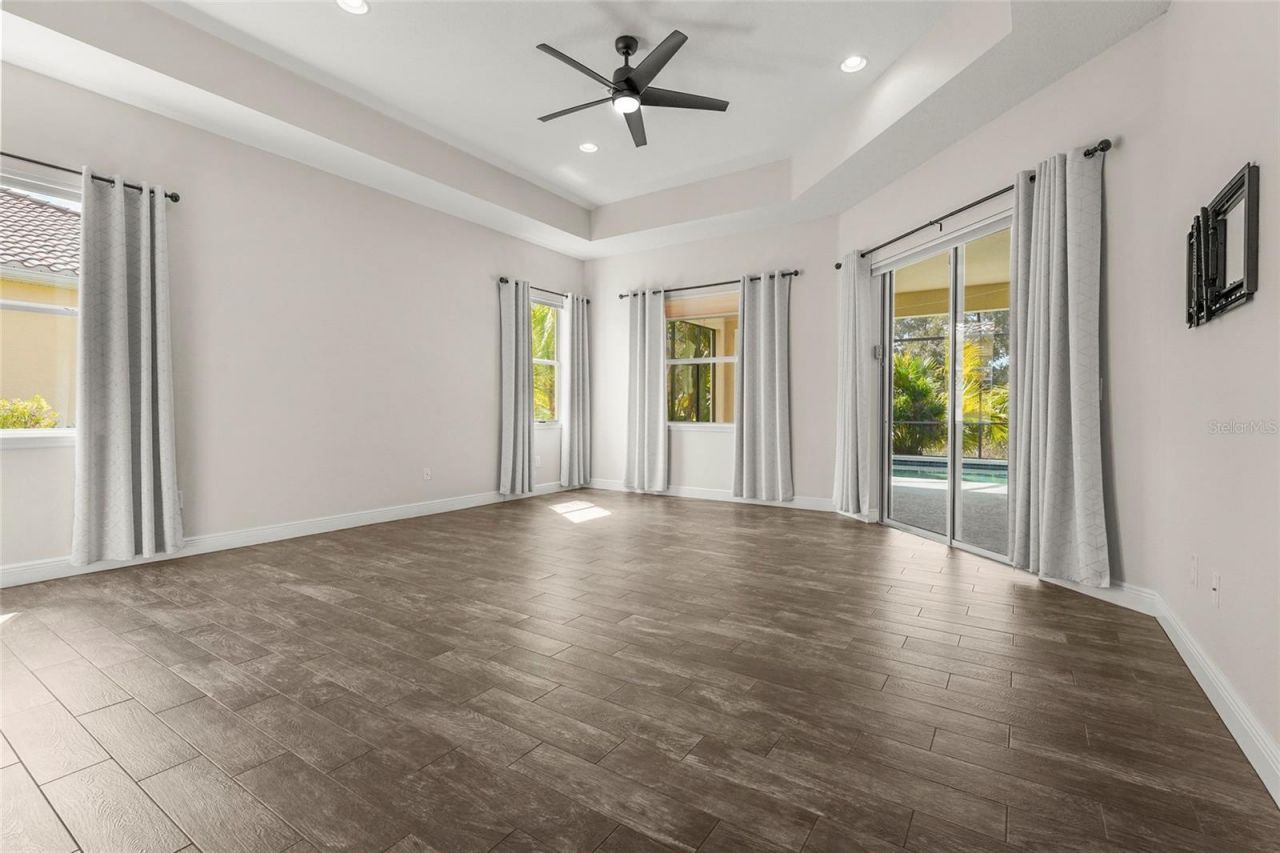 5750 Rock Dove Drive, Sarasota, FL 34241 Photo